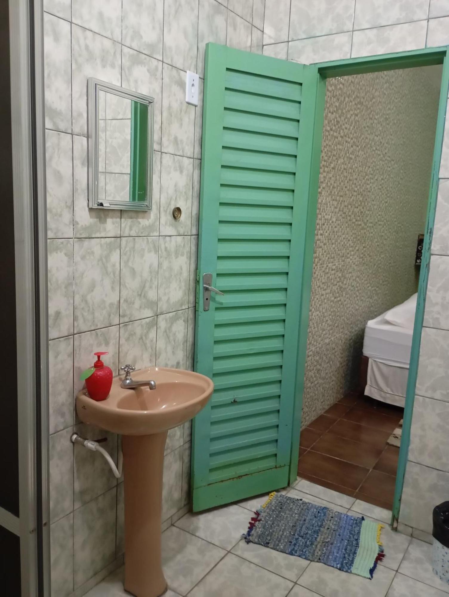Hospedagem Casa Da Waldir, Quarto Suite 01 Goiás Exteriér fotografie