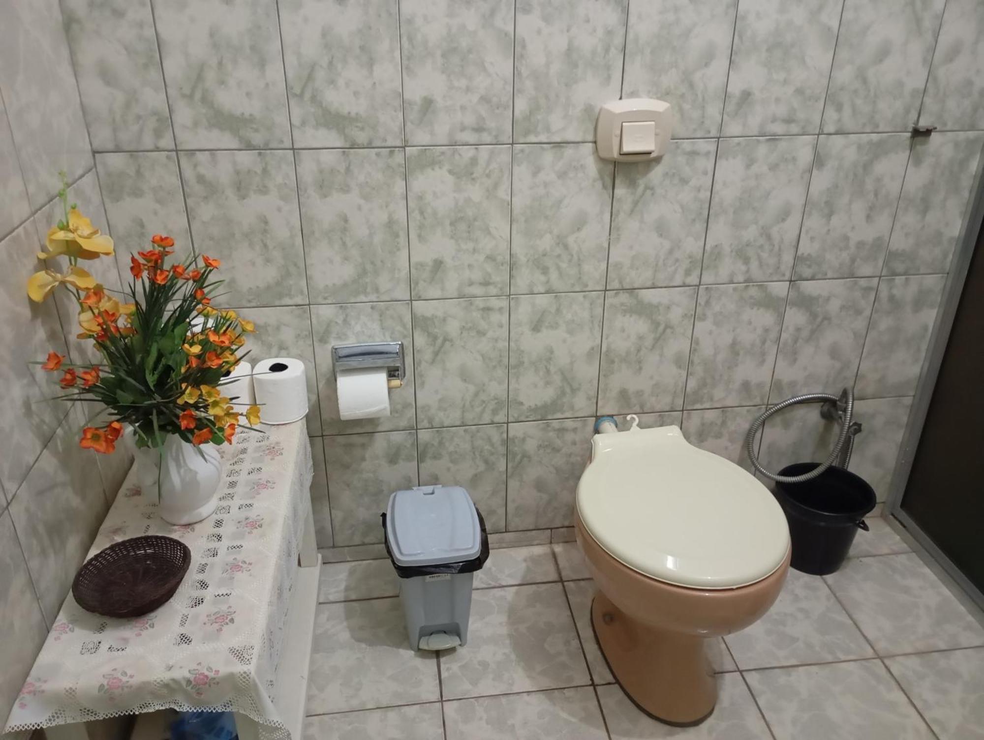 Hospedagem Casa Da Waldir, Quarto Suite 01 Goiás Exteriér fotografie